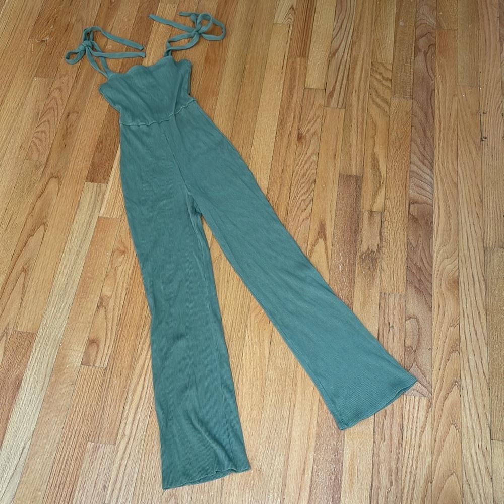 OU jumpsuit khaki